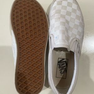 Vans- white checkered